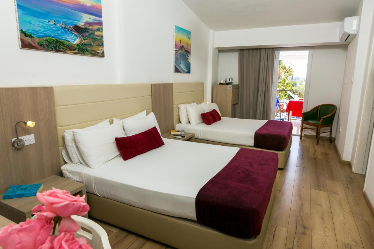 Fitosinn Hotel Geroskipou Bagian luar foto
